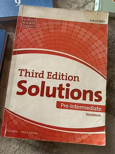Solutions Third Edition Pre-Intermediate — комплект учебников