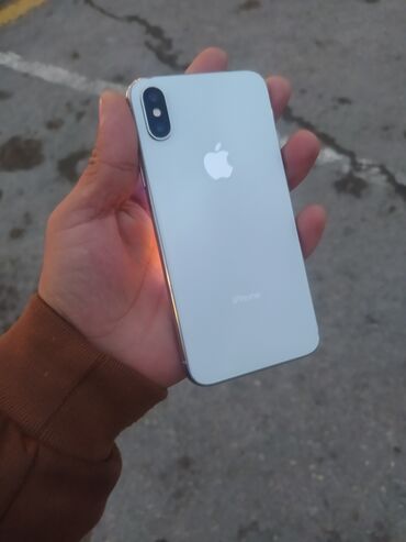 Apple iPhone: IPhone X, 64 ГБ, Matte Silver, Беспроводная зарядка, С документами, Гарантия