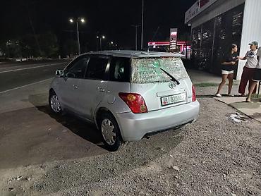 smart open: Toyota Ist: 2003 г., 1.5 л, Автомат, Бензин, Хэтчбэк — 3