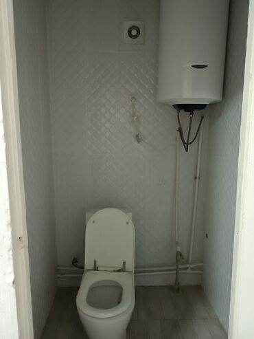 дом кадамжай: 70 м², 2 комнаты