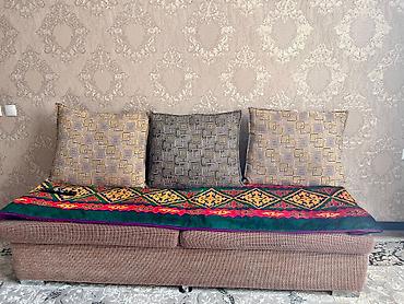 Продаётся комплект из 3 диванов, один раскладной. Размер: 200×60 см at lalafo.kg Продаётся комплект из 3 диванов, один раскладной. Размер: 200×60 см