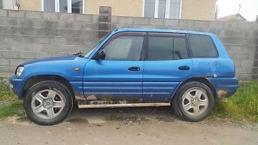 рав 4 1996: Toyota RAV4: 1997 г., Кроссовер — 1