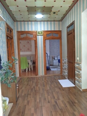 qara qarayevde satilan heyet evleri: Suraxanı 3 otaqlı, 100 kv. m, Kredit yoxdur, Orta təmir