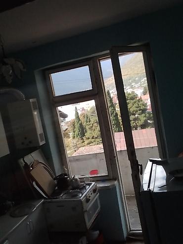 ag qara mebeller: Seki seh. Bagbanlar kuc bina 67. 5mertebenin 5ci mertebesi. 4otaq — 6