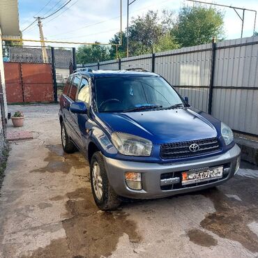 семейное авто: Toyota RAV4: 2002 г., 2 л, Автомат, Бензин, Кроссовер