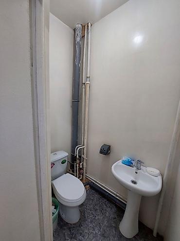 бишкек дом: 2 комнаты, 58 м², 106 серия, 8 этаж — 8