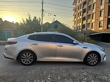 Продажа авто: Kia K5: 2020 г., 2 л, Автомат, Газ, Седан — 3