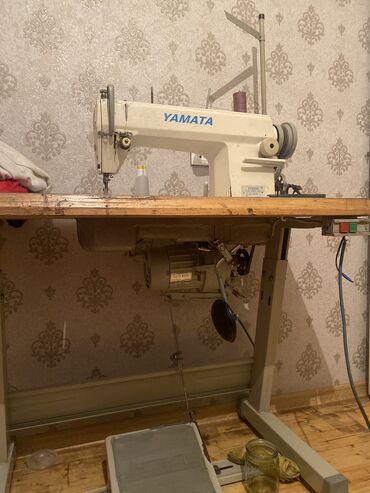 Paltaryuyan maşınlar: Tikiş maşını Yamata, İşlənmiş,Elektromexaniki, 1 saplı