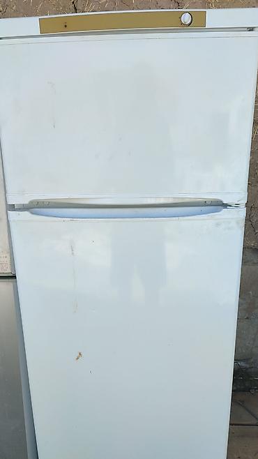 холодильник бутка: Холодильник Indesit, Б/у, Двухкамерный — 2