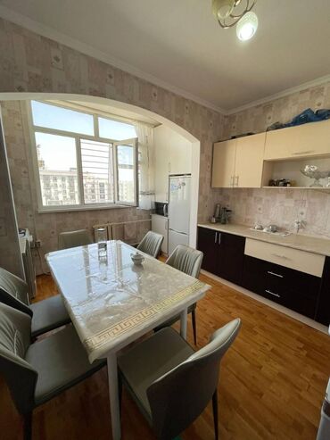 ак жол раздольное: 2 комнаты, 72 м², 106 серия улучшенная, 9 этаж, Евроремонт
