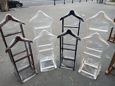dəm qaşığı: Taxta geyim dayağı (valet stand) - Material: təbii ağac, hamar — 9