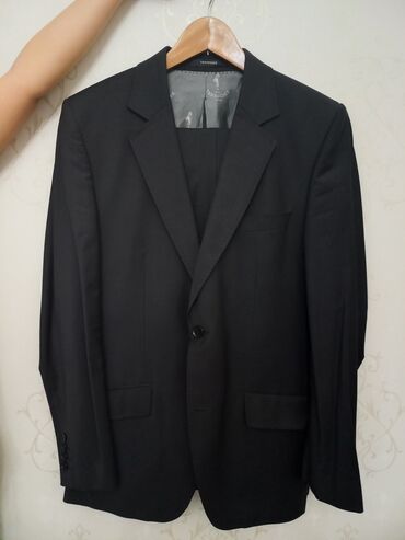 Мужская одежда: Продаю черный костюм в отличном состоянии, р 48(Турция)