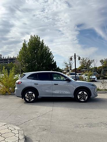 ли 7 ультра: Geely Galaxy E5: 2025 г., Электромобиль, Кроссовер — 4