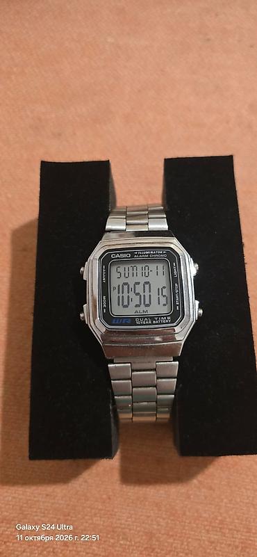 luc saat: Casio rəqəmsal qol saatı – klassik retro dizayn Xüsusiyyətlər: - — 6