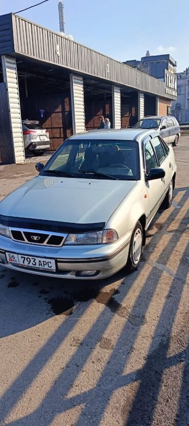 Daewoo: Daewoo Nexia: 2005 г., 1.5 л, Механика, Бензин, Седан