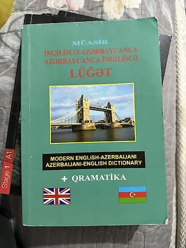 İngilis dili üzrə kitab dəsti - Müasir İngiliscə–Azərbaycanca /