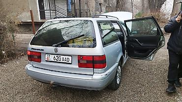 зафира ош: Volkswagen Passat Variant: 1996 г., 1.6 л, Кол менен иштөөчү, Бензин, Универсал — 2