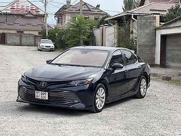 Toyota Camry: 2019 г., 2.5 л, Автомат, Бензин, Седан