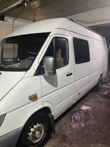 дозатор мерседес 124: Легкий грузовик, Mercedes-Benz, Стандарт, 3 т, Б/у
