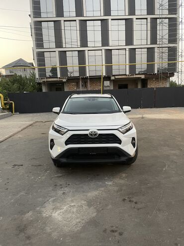 детские вещи хорошие: Toyota RAV4: 2022 г., 2.5 л, Автомат, Гибрид, Кроссовер