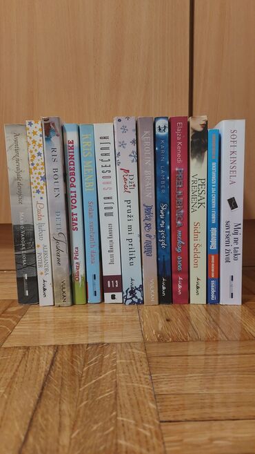 Knjige i stripovi: Knjige Razliciti naslovi i oblasti. Sve knjige su ocuvane. Cena — 2