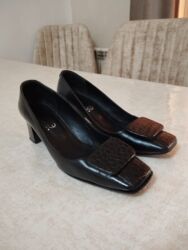 Tuflilər: Tufli 38 razmer təmiz dəri dəyərindən aşagı satılır — 2