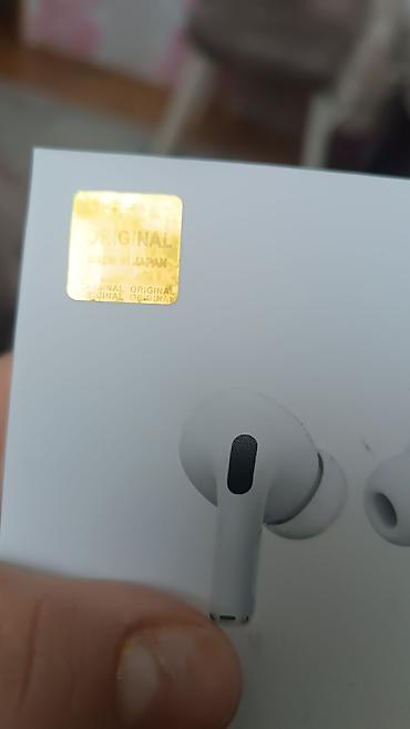 komputer ikinci el: Apple nauşnik . yenidir hediyye olunub satilir ucuz qiymete — 3