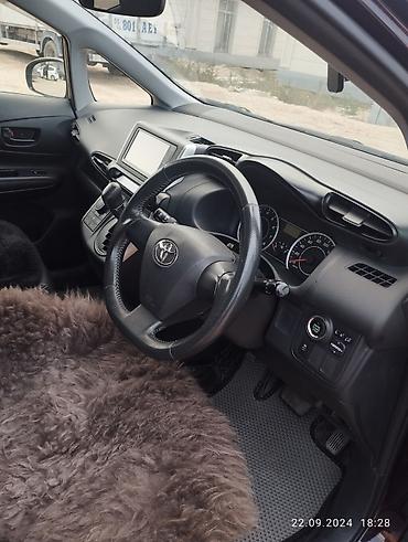 таюота виш: Toyota WISH: 2011 г., Минивэн — 7