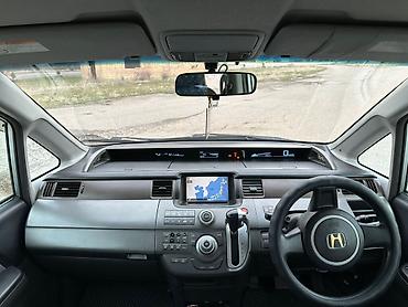 Honda: Honda Stepwgn: 2007 г., 2 л, Автомат, Газ, Минивэн — 5