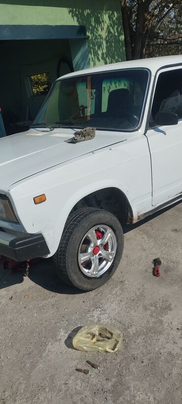 VAZ (LADA): VAZ (LADA) 2107: 1.6 l | 1991 il 40266 km Sedan — 7