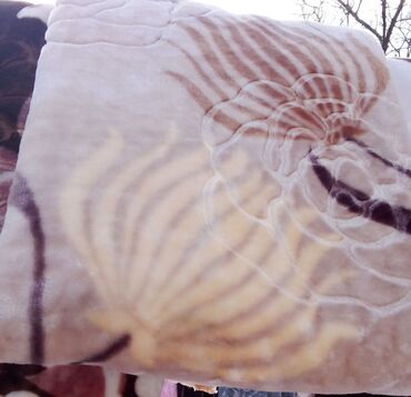 Ćebad i pokrivači: Veličina - Bračna — 23