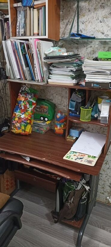 искусственный газон для мини футбольного поля цена бишкек: Компьютерный стол, С полками