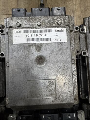 запчасти альфа ромео 75: Bu, avtomobillər üçün nəzərdə tutulmuş Ford FoMoCo mühərrik idarəetmə