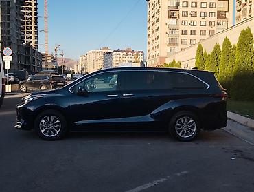 торрес авто: Toyota Sienna: 2021 г., 2.5 л, Автомат, Гибрид, Минивэн — 3