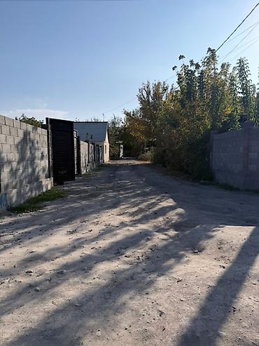 Участок с готовым бизнесом — хостел - Локация: ж/м Бакай-Ата -