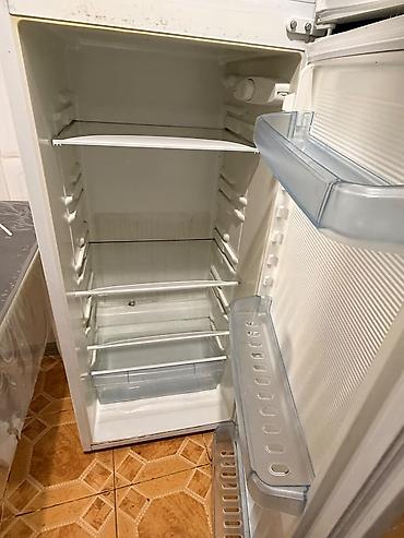 Soyuducular: SWIZER iki kameralı soyuducu Salam. qapı petlesi qirigdi başka — 6