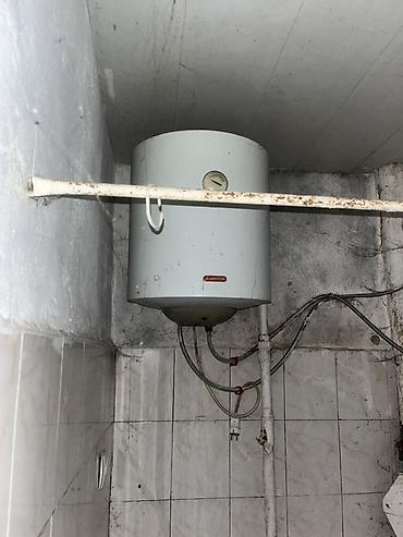 ariston su qızdırıcı: Ariston elektrik su qızdırıcısı (divardan asma, silindrik model) - — 1