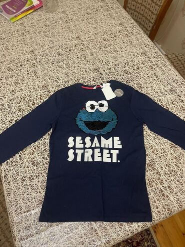 Sviterlər: ✨ TAM YENİ "H&M SESAME STREET" KÖYNƏYİ SATILIR! ✨ 📏 Ölçü: XS 🎨