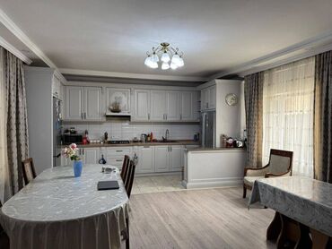 Продажа домов: Дом, 140 м², 5 комнат, Агентство недвижимости