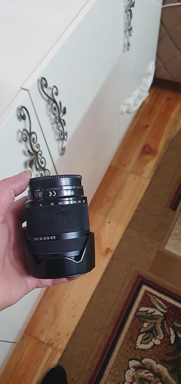 park sensor: Sony 18-200mm f/3.5-6.3 A-mount zoom obyektiv - Model: Sony SAL18200 — 1