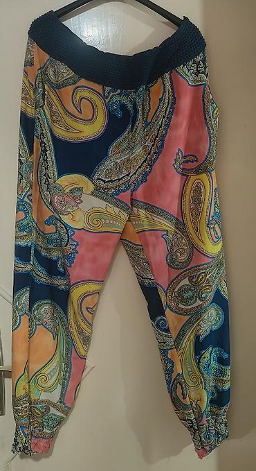 Ženske lepršave pantalone sa paisley printom - Širok, pleteni