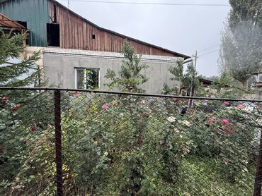 сокулук дом продажа: Барачный, 60 м², 3 комнаты, Агентство недвижимости, Старый ремонт