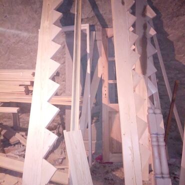 Pilləkən məhəccərləri: Taxta pilləkan sifatişi — 30