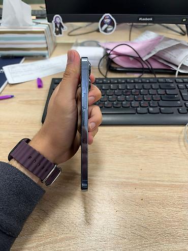 iphone 13 pro silver: IPhone 13 Pro, 256 GB, Sierra Blue, Qırıq, Barmaq izi, Face ID — 5