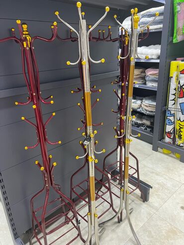 Ostali nameštaj: Civiluci 3750 din na lalafo.rs — 10 Ostali nameštaj: Civiluci 3750 din — 10