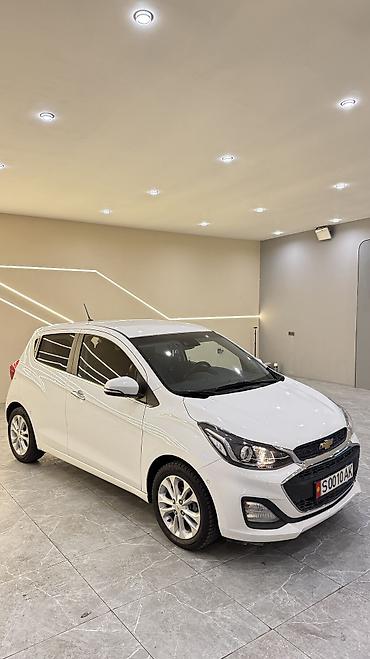 Chevrolet: Chevrolet Spark: 2018 г., 1 л, Вариатор, Бензин, Хэтчбэк — 3