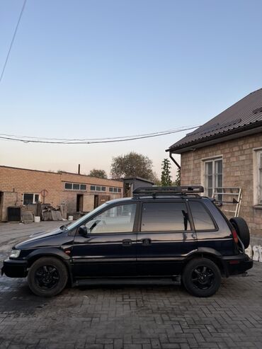 Mitsubishi: Mitsubishi RVR: 1996 г., 2 л, Механика, Бензин, Минивэн — 2