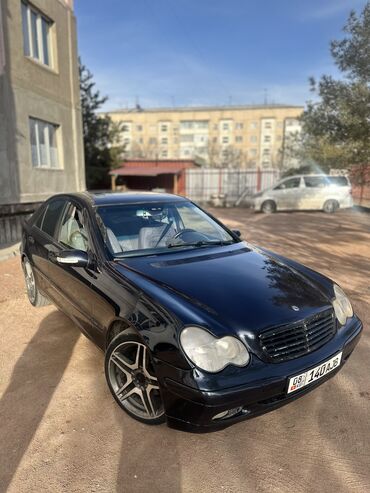 мерс 111: Mercedes-Benz : 2003 г., 2 л, Механика, Бензин, Седан