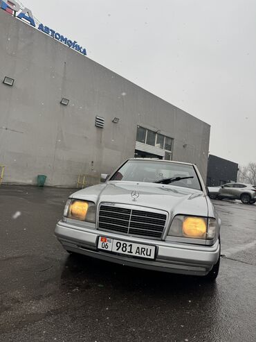 Mercedes-Benz: Mercedes-Benz W124: 1994 г., 3.2 л, Автомат, Бензин, Седан — 18