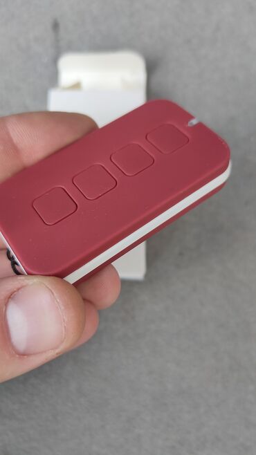 Пульты для ворот и шлагбаумов: Брелок для ворот Пульты-брелоки дистанционного управления для ворот — 14